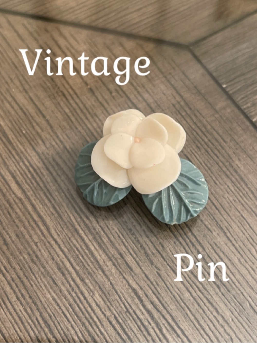 Vintage Style Ceramic Floral Brooch - Handcrafted